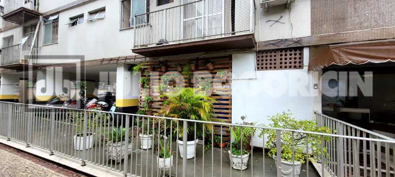 18a4aaf8-145d-4fe5-830b-f6adc2 - 15