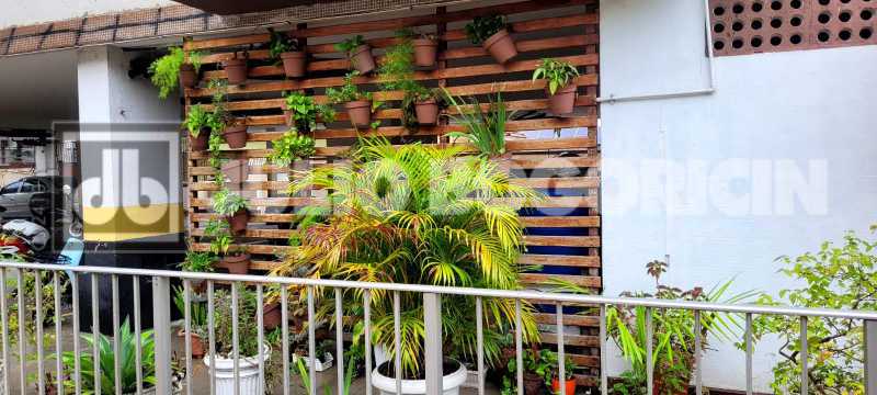 852fd18a-7b62-4cff-a248-7151c0 - 22