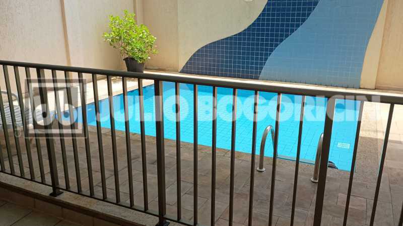 3c404d5a-01c1-49c5-825e-e7edb7 - 27