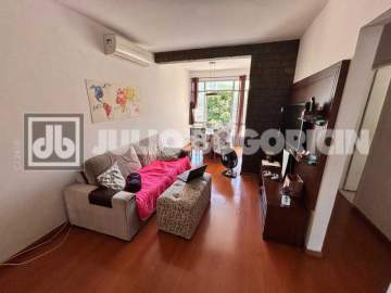 Oportunidade - Apartamento a venda - 2 quartos - dependência completa - com vaga - R$ 170,000 mil - JBM223520 Oportunidade - Apartamento a venda - 2 quartos - dependência completa - com vaga - R$ 170,000 mil - JBM223520