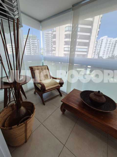 19557580-a5f6-4a61-bf02-b3f715 - 3