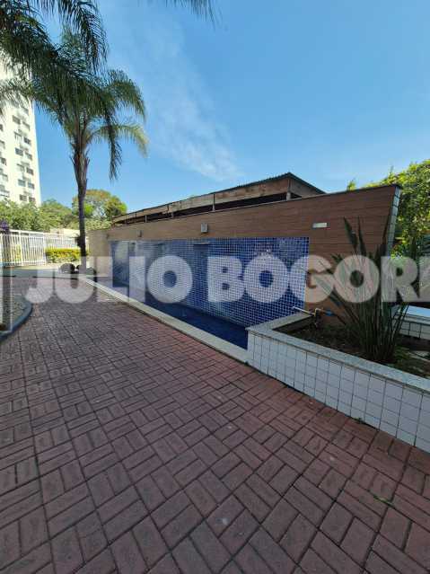 62f4e0dd-985a-4a6c-9fff-081a99 - 2