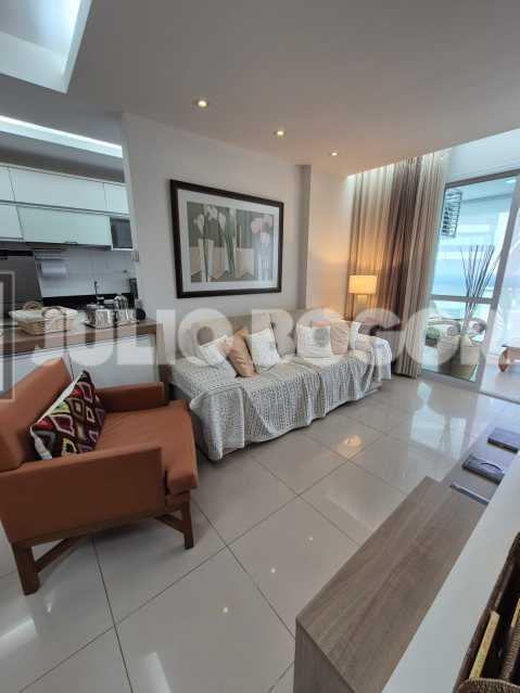 13e6fe49-64df-402c-a57f-63cbe7 - 7