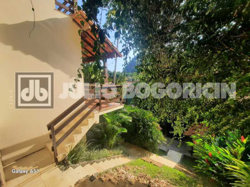 Conheça ITA 39. do imóvel - Linda Casa em Condomínio - Duplex - Residencial - Itanhangá - 5 quartos ; 2 suítes - Piscina e muito verde! - JBBO6020 - 21 ITA 39. - 21