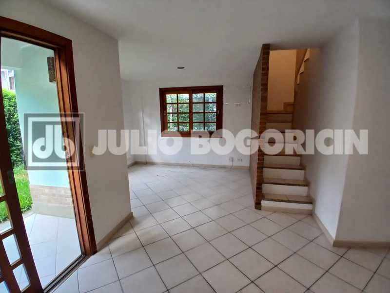 Conheça fc4bb32e-5010-467f-b797-ee01e7 do imóvel - VARGEM GRANDE CSA DUPLEX 3 QUARTOS 1 SUITE LAVABO - JBRB695554 - 28 fc4bb32e-5010-467f-b797-ee01e7 - 28