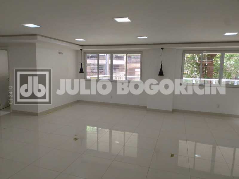 e02b4af5-1d6e-4c05-8baa-4d4de7 - 27