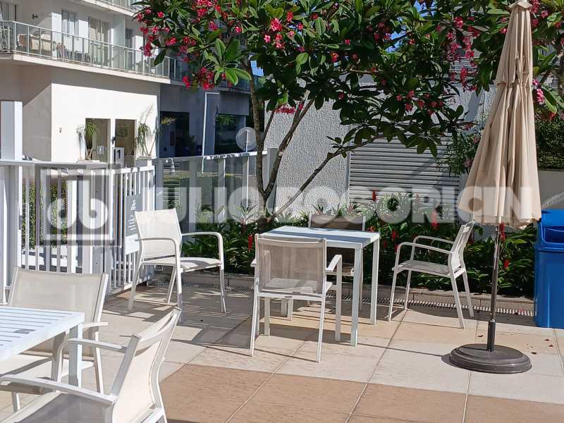 b6f87264-a87b-4064-b658-d4d87a - 27