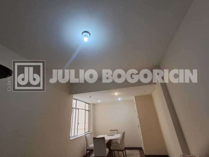 Conheça WhatsApp Image 2026-02-09 at 1 do imóvel - Maravilhosa localização , juntinho ao metrô Flamengo , apto com 02qtos amplos banheiro social cozinha e dependências completas 01vaga - JBF29523 - 9 WhatsApp Image 2026-02-09 at 1 - 9