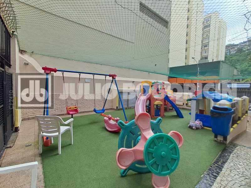 Conheça WhatsApp Image 2026-02-09 at 1 do imóvel - Maravilhosa localização , juntinho ao metrô Flamengo , apto com 02qtos amplos banheiro social cozinha e dependências completas 01vaga - JBF29523 - 34 WhatsApp Image 2026-02-09 at 1 - 34