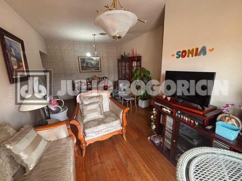 b45c59b5-4017-4f1b-ab20-fde299 - 4