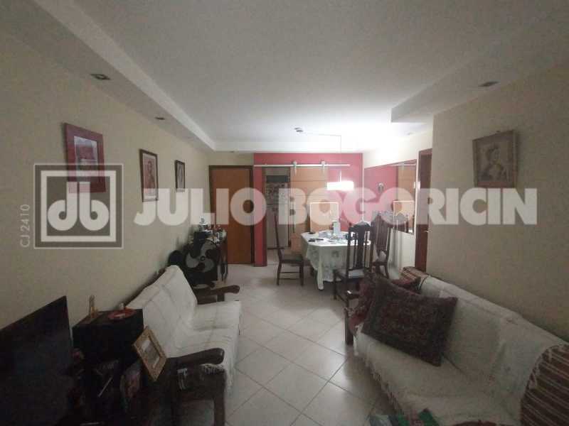 a762323f-17d1-4908-b441-f875ba - 4