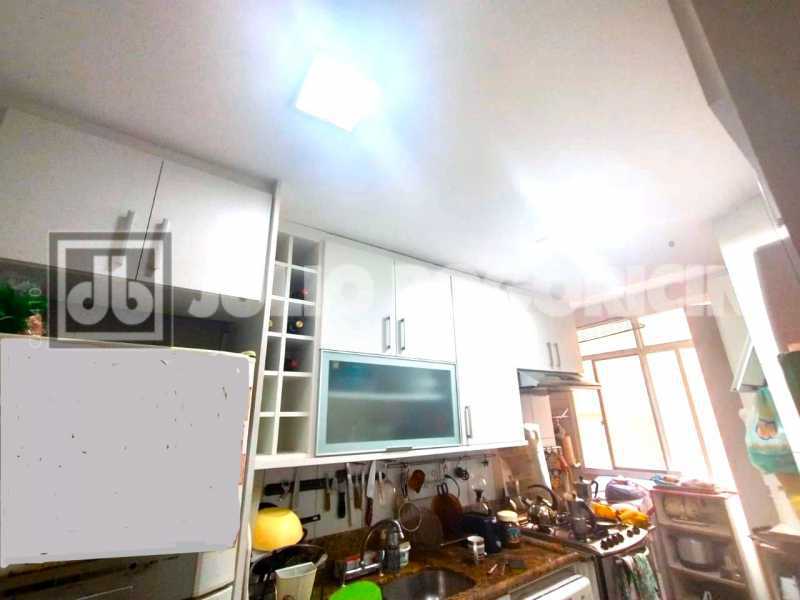 da4316f9-a27c-41de-a1e7-645003 - 12