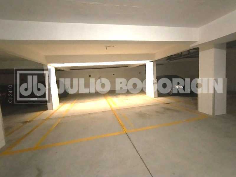 0b04d451-0e92-4a9b-82ea-01139a - 16