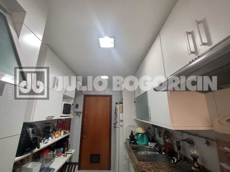 2d0e09ac-5ead-4697-9b41-ebbbf9 - 14