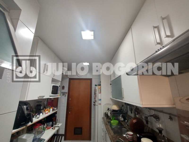 82afae82-9310-4025-95f3-a29745 - 27