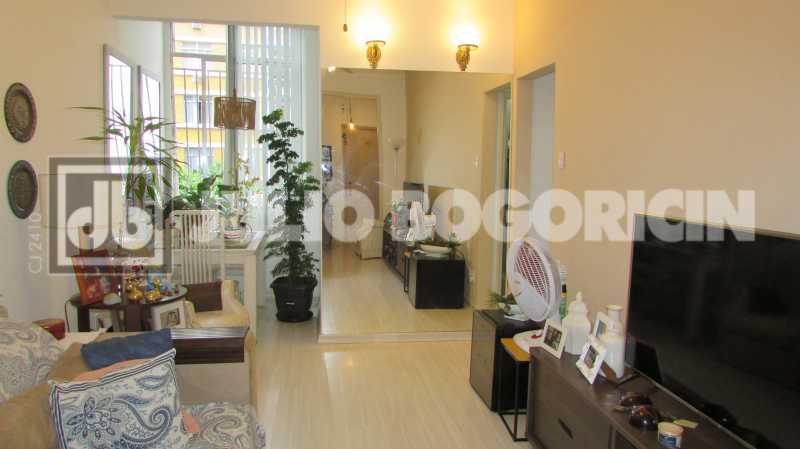 Conheça 2 do imóvel - Flamengo - Juinto Metro e Praia - Sala - 3 Quartos com armários - Lavabo - Cozinha planejada - Dep. completas - Garagem no Condomínio - Entrar e ser feliz! Exclusivo JB. - JBF38288 - 2 2 - 2