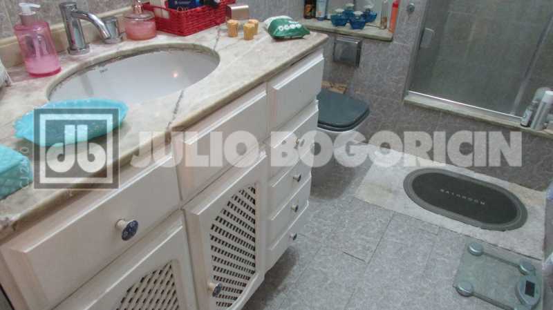Conheça 17 do imóvel - Flamengo - Juinto Metro e Praia - Sala - 3 Quartos com armários - Lavabo - Cozinha planejada - Dep. completas - Garagem no Condomínio - Entrar e ser feliz! Exclusivo JB. - JBF38288 - 17 17 - 17