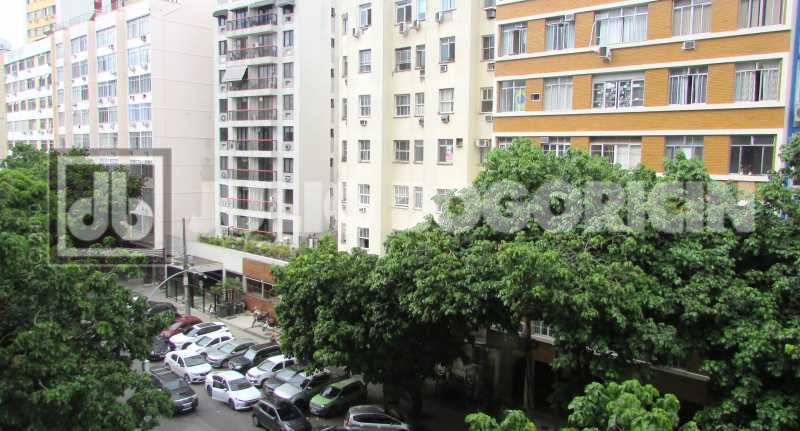 Conheça 29 do imóvel - Flamengo - Juinto Metro e Praia - Sala - 3 Quartos com armários - Lavabo - Cozinha planejada - Dep. completas - Garagem no Condomínio - Entrar e ser feliz! Exclusivo JB. - JBF38288 - 29 29 - 29