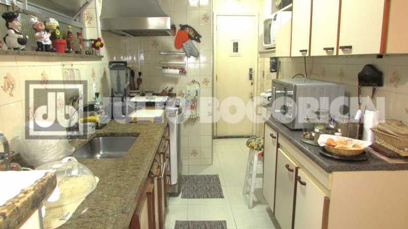 Conheça 30 do imóvel - Flamengo - Juinto Metro e Praia - Sala - 3 Quartos com armários - Lavabo - Cozinha planejada - Dep. completas - Garagem no Condomínio - Entrar e ser feliz! Exclusivo JB. - JBF38288 - 30 30 - 30