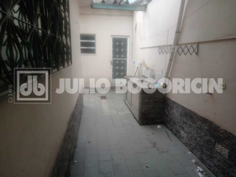 2e4e8b45-91b7-4292-98b3-975fa1 - 24