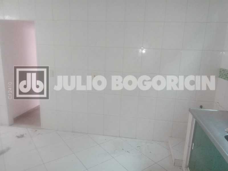 fbca31b5-a8a6-4043-ba15-39eb11 - 37