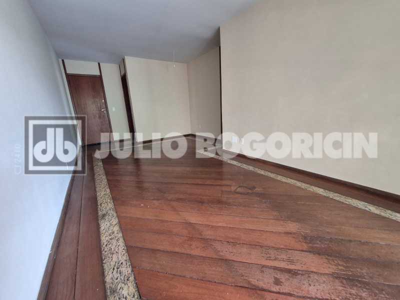 ccd44c2e-f96d-4c45-b9ed-aa5b22 - 7