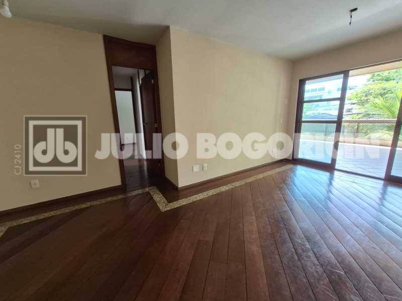 2dcc2205-3953-42ac-886e-042012 - 20