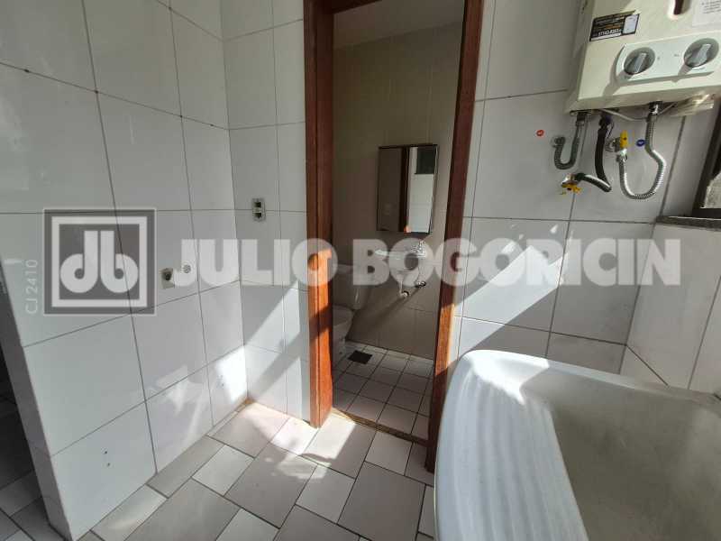 a2339184-ab5b-474f-9ce7-a450f0 - 24