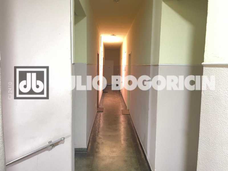 31396_G1764260445 - 16