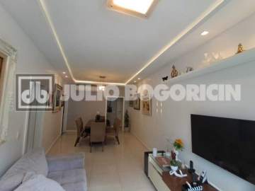 Imperdível - Excelente imóvel de 3 quartos, 1 suíte B. Social , Cozinha planejada e Dependências completas 2 vagas. Localização diferenciada, rua tranquila e residencial Ministro Artur Ribeiro , Vista sala para cristo e montanhas - JBIPA38102