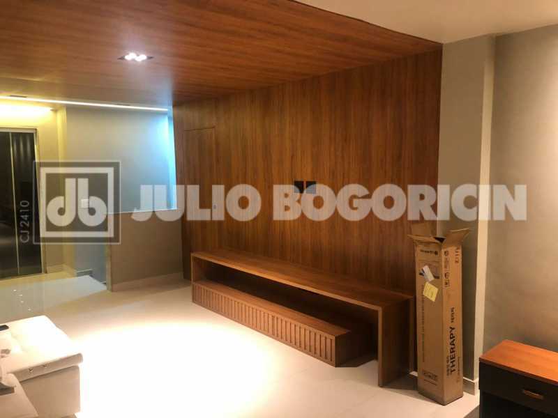 246b4e33-e06e-4148-a42b-34f4f4 - 3