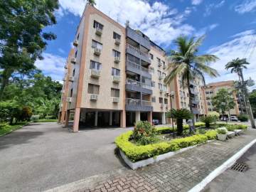 Oportunidade - Apartamento : Padrão / Residencial / Freguesia / Vazio / Sala / Varanda / 3 Quartos / Suíte / Armários / Vaga / - JBJ36822