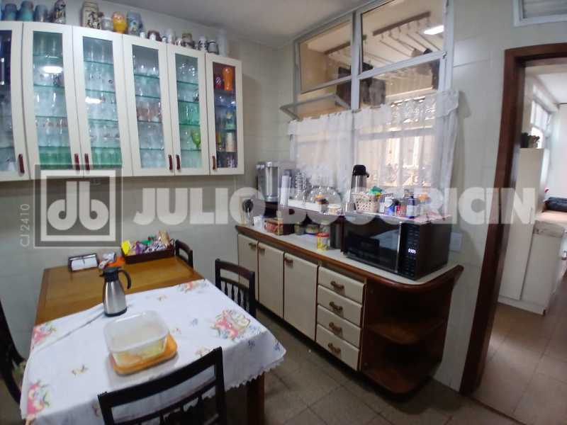 bd36a71d-251d-487c-8c58-78d9a3 - 24