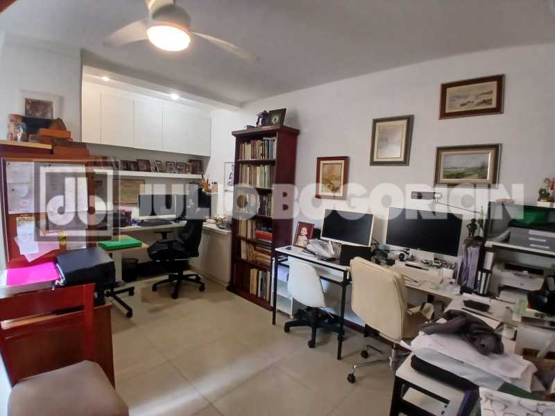 69b2dfd3-1500-42ab-ba99-9a902f - 25