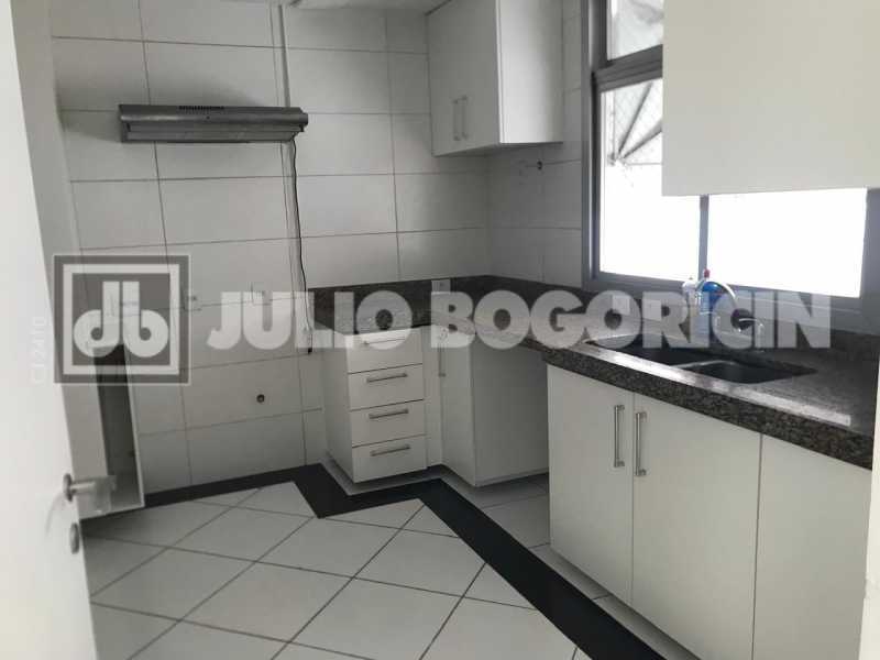 93bd53a4-6805-42ea-b549-9ba163 - 18