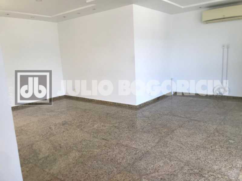 fe9ae6b4-da9f-4b72-a579-025568 - 8