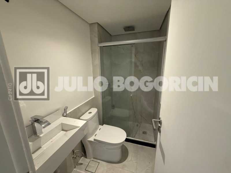 WhatsApp Image 2025-12-04 at 1 - 12