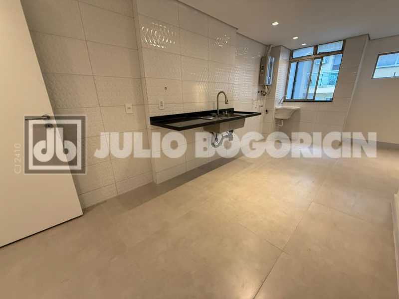 WhatsApp Image 2025-12-04 at 1 - 15