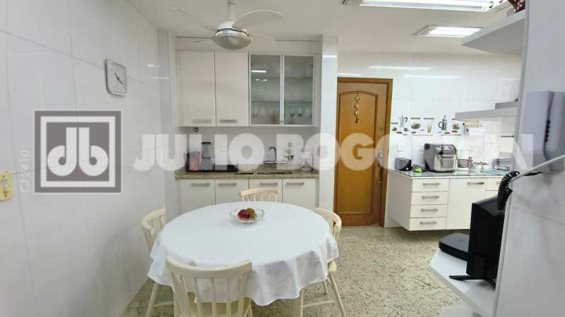 Conheça 34. do imóvel - Ipanema, Amplo, salão, 3 quartos, suíte, lavabo, banheiro social, 2 vagas - JBIPA38124 - 34 34. - 34