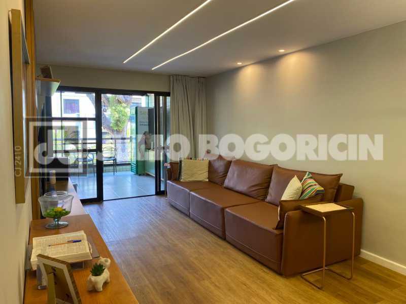 60b42514-87bd-4d25-97e4-c0f076 - 7