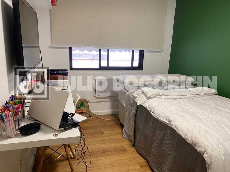 cfe4ef4e-5353-4180-922f-b0d612 - 22