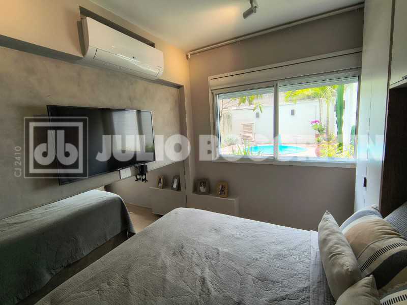 AP 820K STORIES 11. - 21