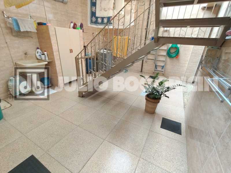 37Excelentecasaportuguesacondo - 37