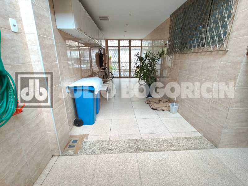 38Excelentecasaportuguesacondo - 38