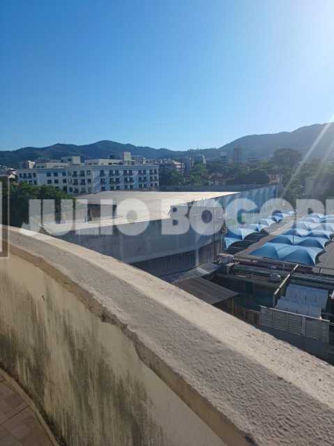 fcc1a8dc-5a26-49f2-8ef8-c3d612 - 4