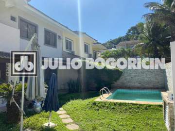 Julio Bogoricin Vende Casa Duplex 3 Quartos ( 1 Suíte ) Piscina e Churrasqueira - JBJ602024