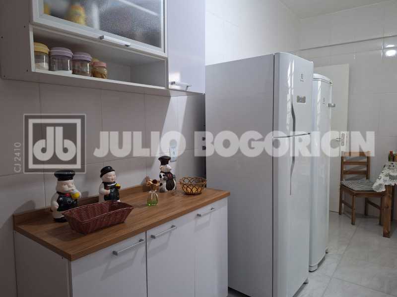 8b7b4402-c579-423c-9338-aad567 - 10