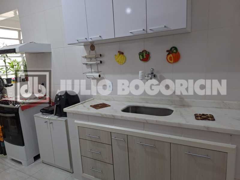 62653b1c-18c8-4654-b80a-39c8a2 - 24