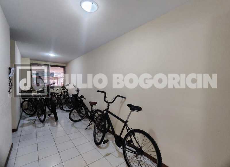 299cbfb5-5d9e-4e13-9247-e04ef9 - 20