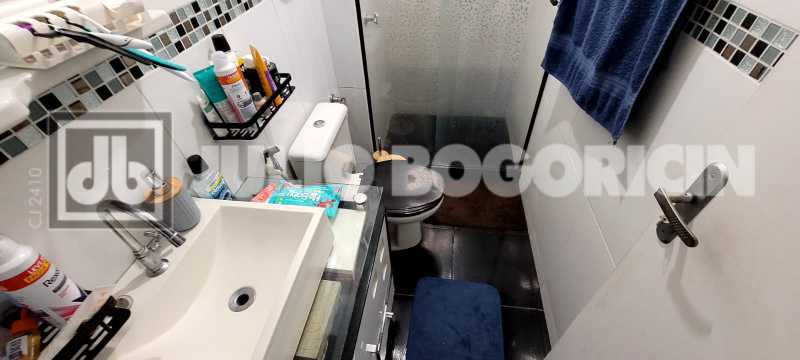 e9250799-2f71-4c9c-a598-ba8533 - 34